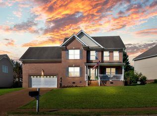 2105 Burgess Ln, Spring Hill, TN 37174
