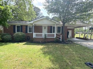 601 S Boling St, Clayton, NC 27520