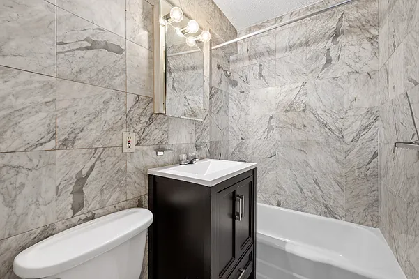 Rented by Living New York | media 8