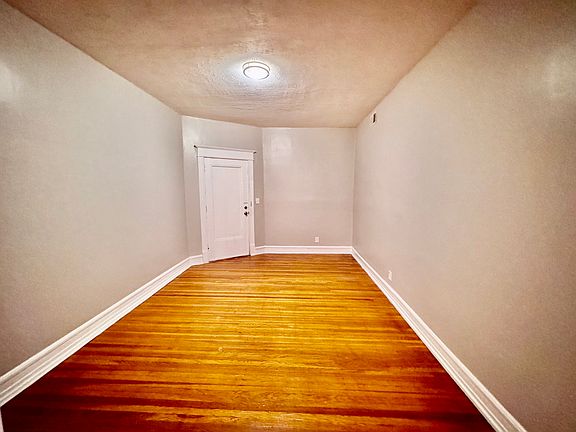5th image of 1521 S 4th St APT 7