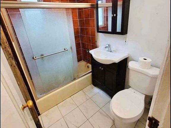 5th image of 50-55 42nd St #2A