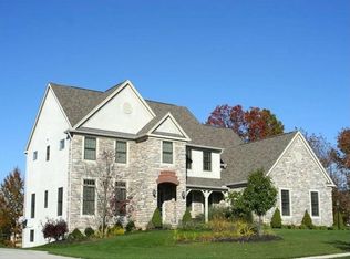 5573 Salem Dr, Westerville, OH 43082