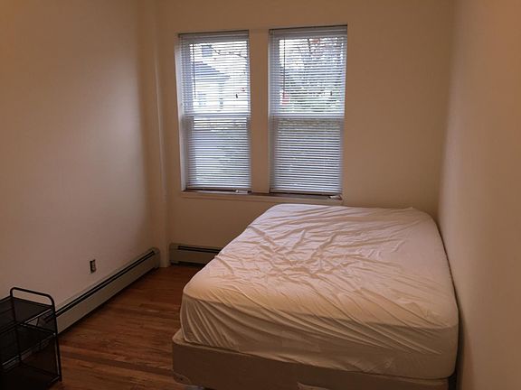 2nd image of 73 Saratoga Ave