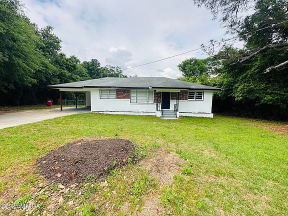 2nd image of 3022 Bloomfield Dr