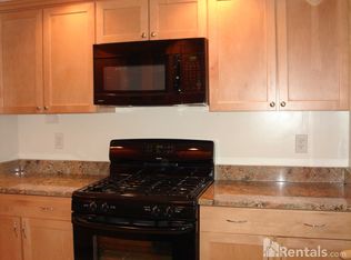 4448 Briarwood Ct S, Annandale, VA 22003