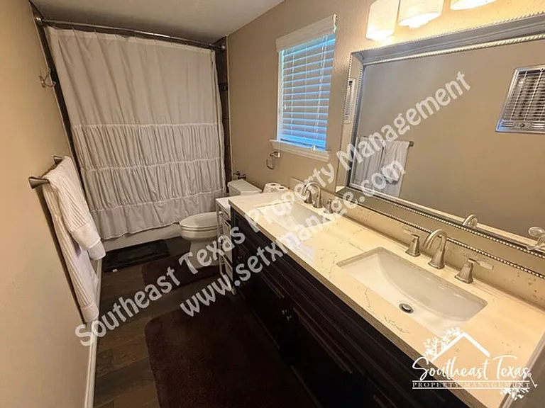 6033 Reba Dr — Photo 8