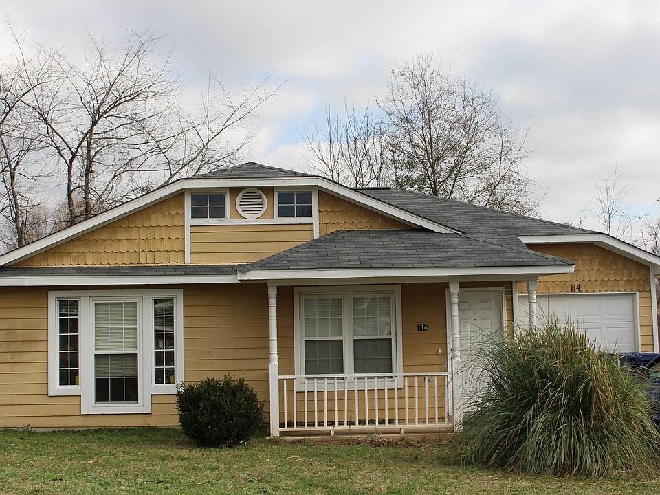 1st image of 114 Willow Bluff Dr NW
