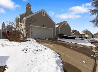 9614 NE Cherry Ct, Kansas City, MO 64155