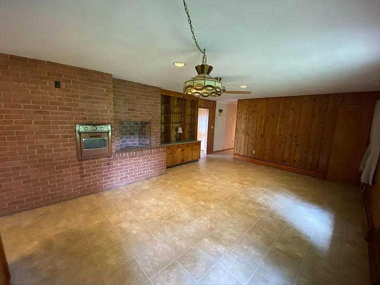 12118 Greencastle Pike — Photo 13