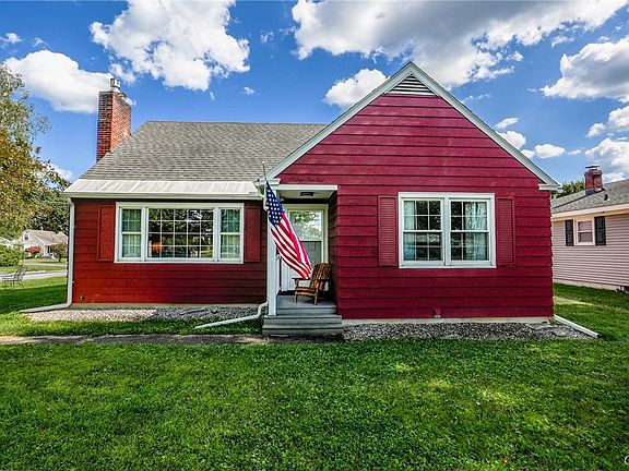 4th image of 1614 N Madison St