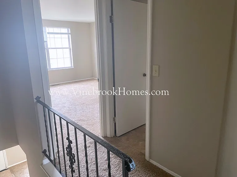 8259 Mount Carmel St — Photo 9