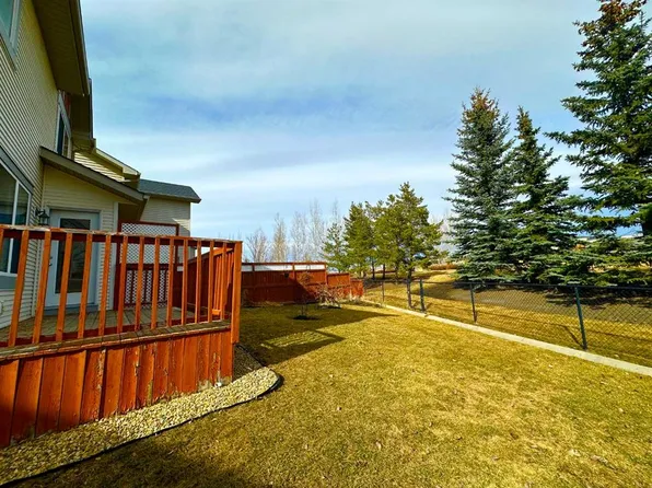 273 W Silverado Plains Close SW, Calgary, AB T2X 0G6