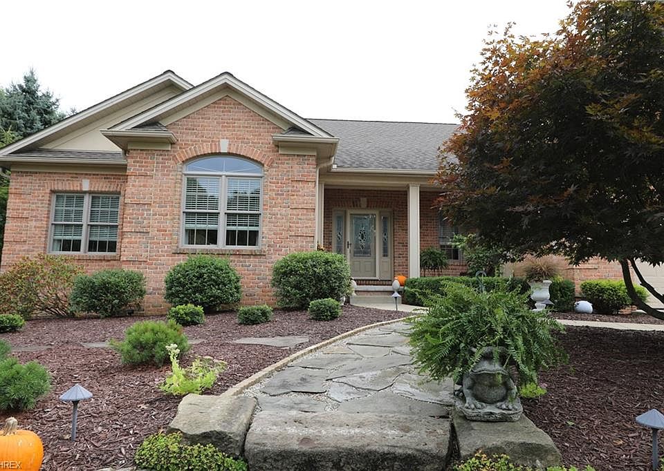1st image of 2160 Foxden Dr