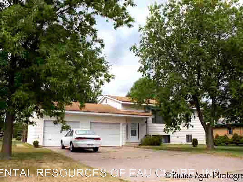 2544 Suburban St, Eau Claire, WI 54703 Zillow