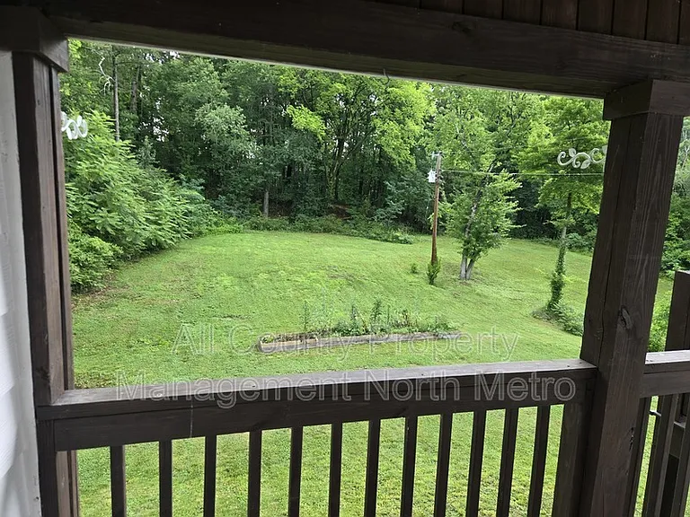 545 Lakeview Dr #A — Photo 27