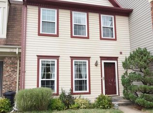 8526 Bauer Dr, Springfield, VA 22152