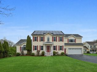 16 Windsor Rd, Shirley, MA 01464