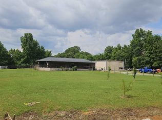 305 Fuller Store Rd, Leighton, AL 35646