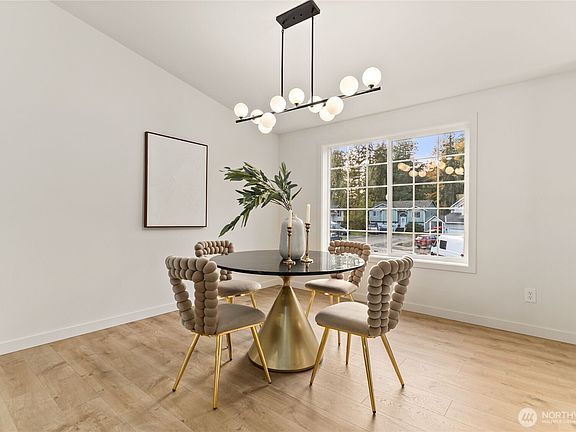 5th image of 16805 123rd Avenue Ct E