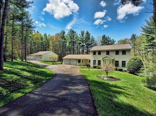 39 Westwood Dr, Johnson City, NY 13790