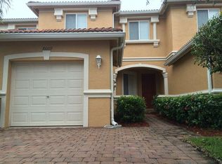 10009 Salina St, Fort Myers, FL 33908