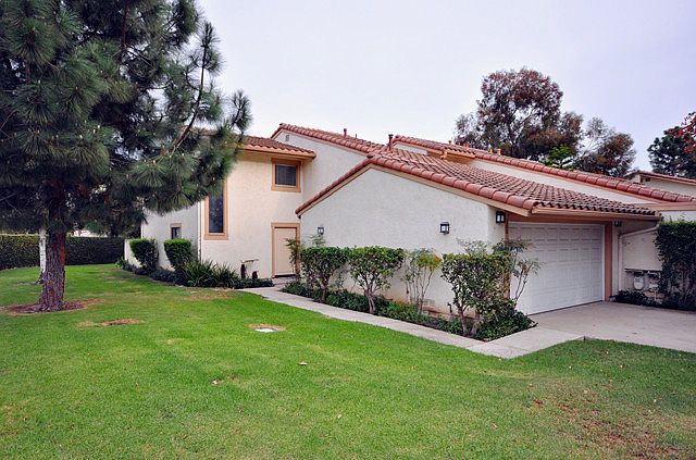 1st image of 300 San Vincente Cir