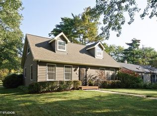 448 W Meadow Ave, Lombard, IL