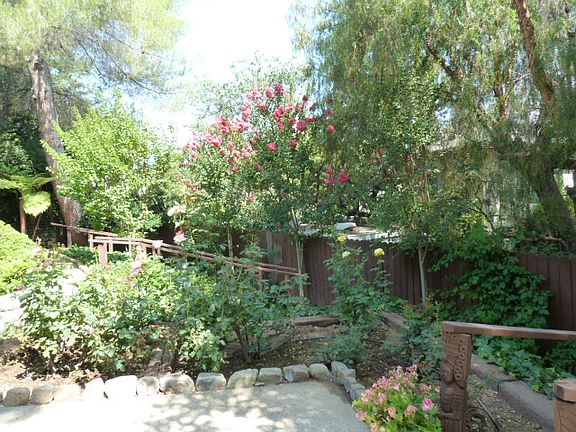 2nd image of 22 Taormina Ln