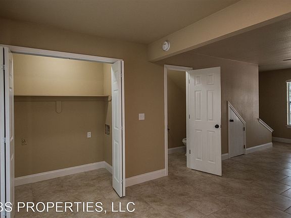 4th image of 2125 E Honeysuckle Ln #6882977