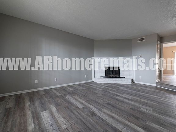 2nd image of 15 Meredith Ct APT 2