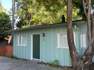 1022 King St #C, Santa Rosa, CA 95404