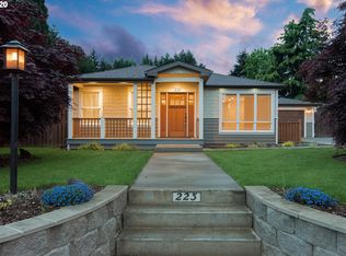223 NW 49th St, Vancouver, WA 98663