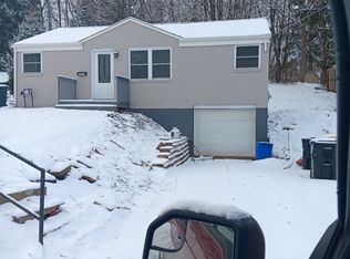 2537 Sylvania Dr, Bethel Park, PA 15102