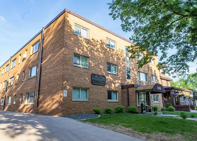 2315 Colfax Ave S — Photo 2