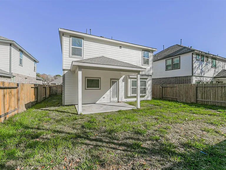 16911 Lagos Ln — Photo 6
