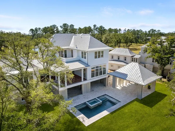 925 Fish Camp Rd, Charleston, SC 29492