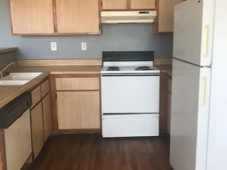 4162 Orbit Ave — Photo 2