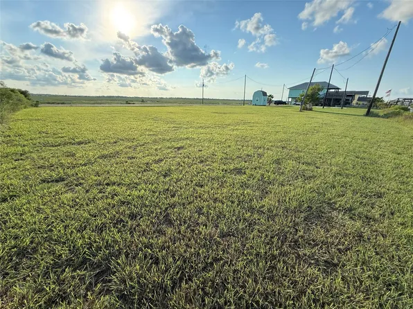 131-132 & 133 County Rd #299, Bay City, TX 77414