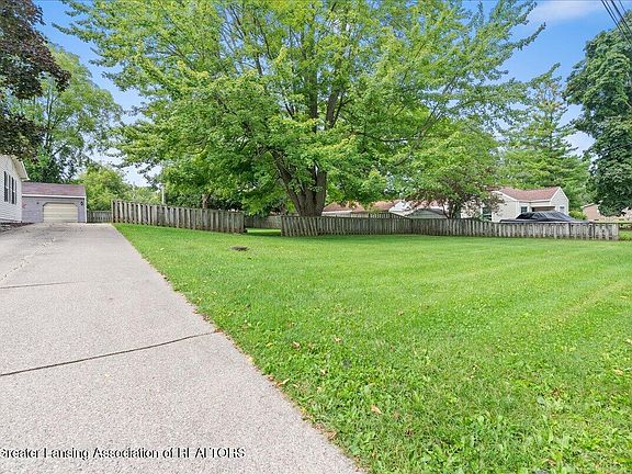5th image of 6240 Yunker St