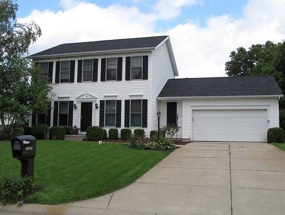 1st image of 22895 Foxfire Dr