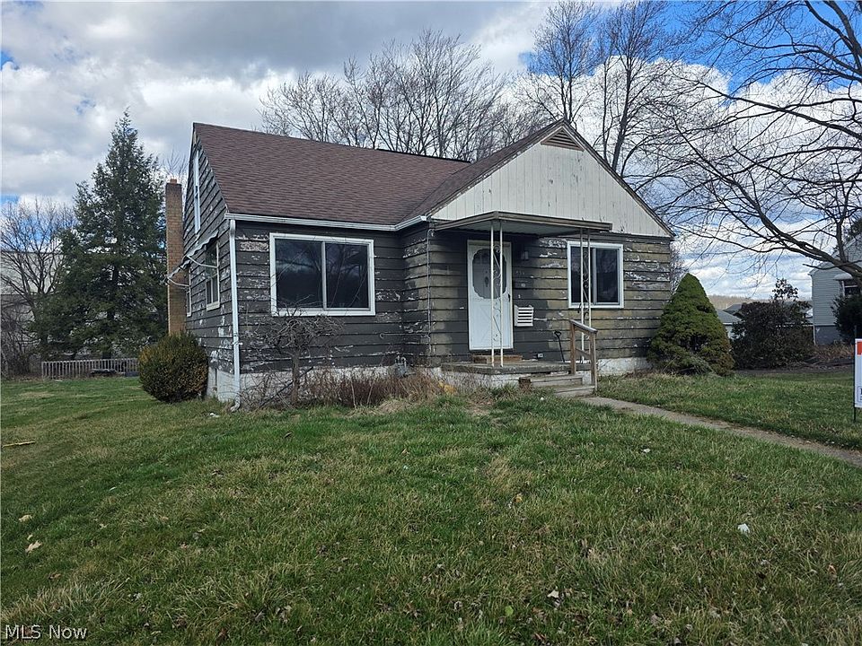 1st image of 554 E Taggart St