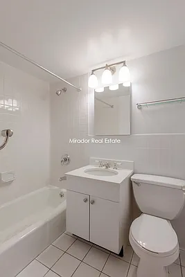 Rented by Mirador Real Estate | media 16