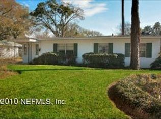 5370 Oak Forest Dr, Jacksonville, FL 32211
