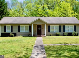 71 Hughes Dairy Rd, Lindale, GA 30147