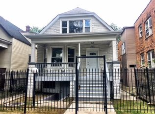 7204 S Artesian Ave, Chicago, IL 60629