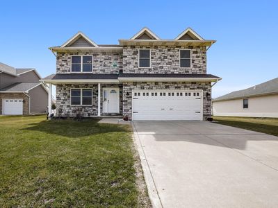 7669 Amandas Way, Winfield, IN, 46307