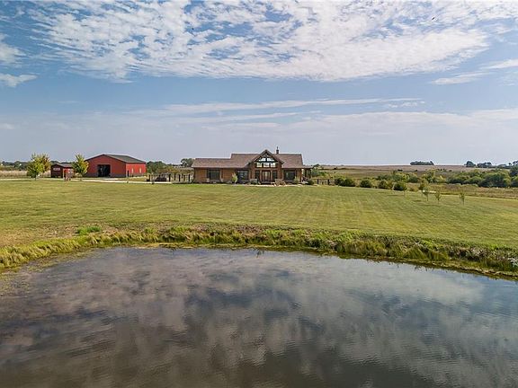 5th image of 8806 NW State Rte W