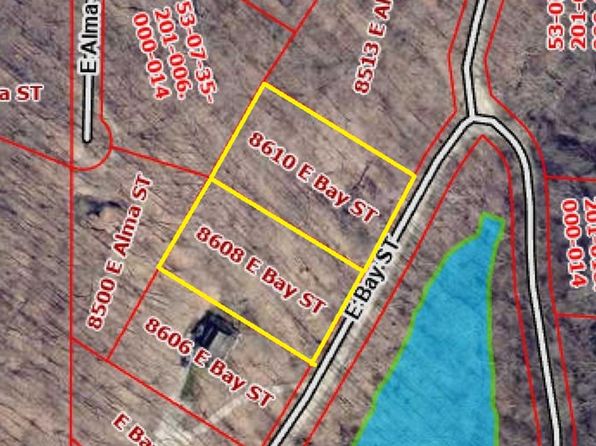 8608-8610 E Bay St, Nashville, IN 47448