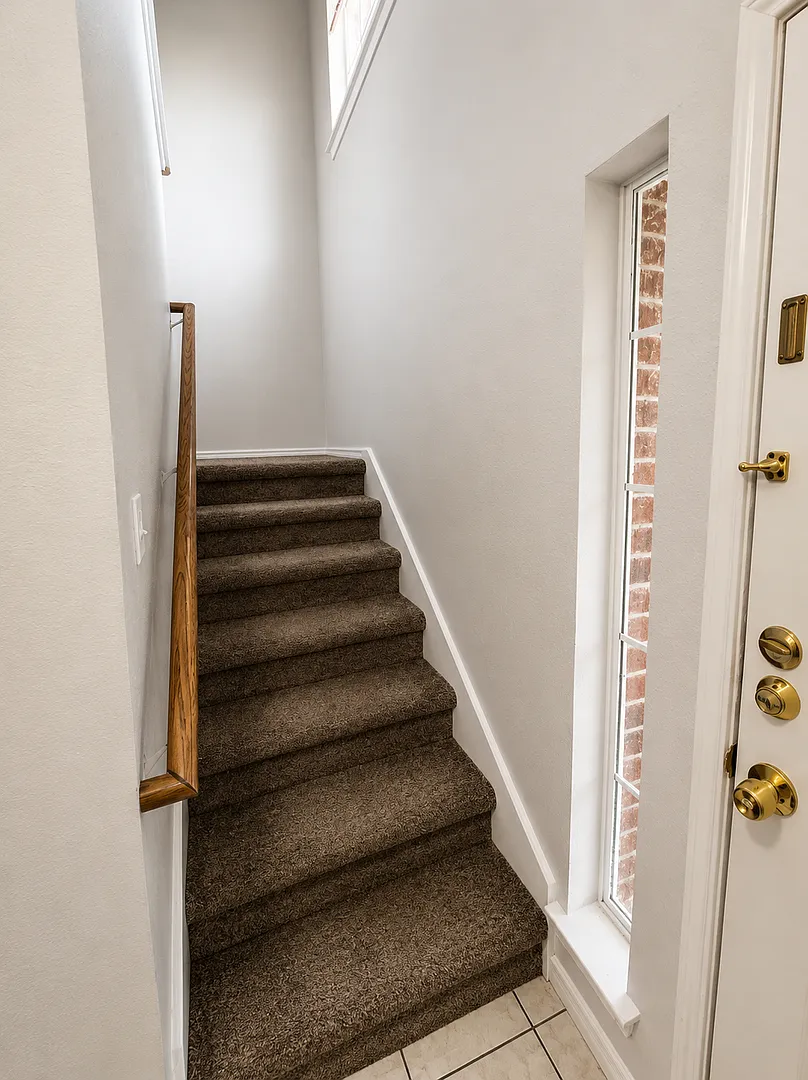 Charming San Antonio Home with Spacious Living Areas & Private Yard! — Photo 3