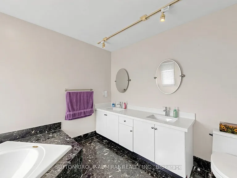 119 Mountbatten Rd — Photo 19